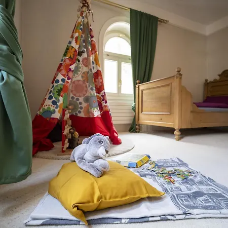 Victoria - Nairs, Διαμέρισμα Scuol